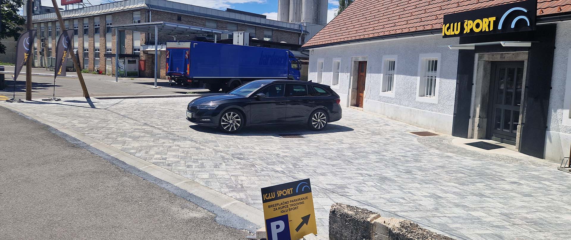 Ob trgovini Iglu Šport VIČ na voljo parkirišča za stranke